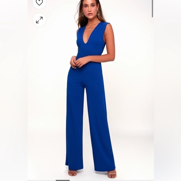 Lulu's Women’s Royal Blue Sleeveless V-Neck Open-Back Jumpsuit Size Large NWT. - Picture 1 of 7